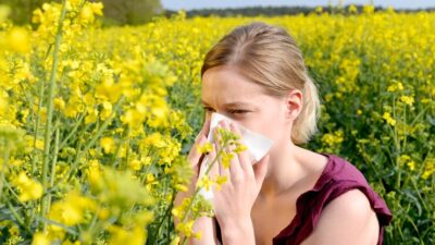 Alerji uzmanlarından uyarı: Mevsim geçişinde artan polenler, yalnızca burun ve