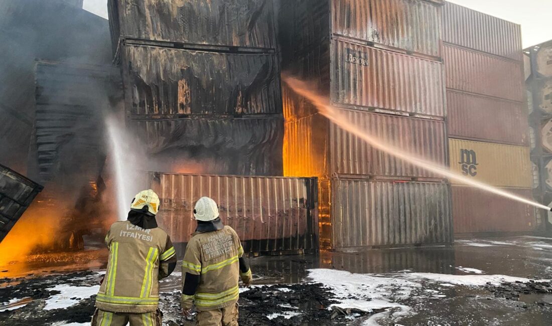 İzmir’in Aliağa ilçesindeki Nemport Limanı’nda çıkan yangın, İzmir Büyükşehir Belediyesi