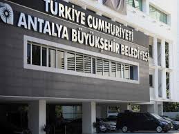 Antalya Büyükşehir Belediyesi’ne yönelik rüşvet soruşturmasında 17 kişi daha gözaltına