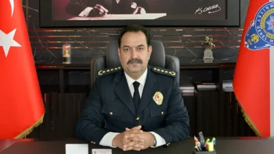 Görevinden uzaklaştırılan Antalya Emniyet Müdürü İlker Arslan teslim oldu.

