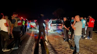 Beşiri ilçesi Eskihamur Köyü yolunda hafif ticari araca düzenlenen silahlı