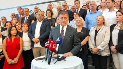 CHP Grup Sözcüsü Yurdakul ve İzmir Büyükşehir Belediye Başkanı Tugay,