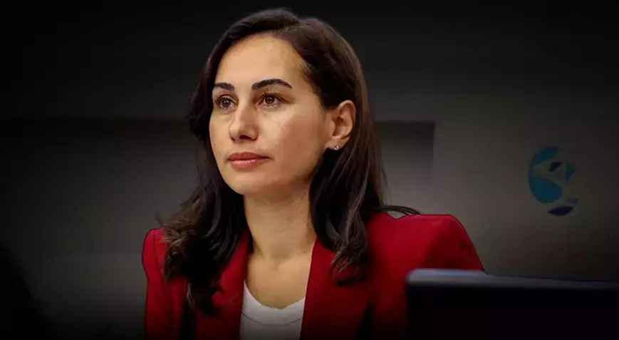 Cumhurbaşkanı Erdoğan, CHP’den istifa eden Beykoz Belediye Başkanvekili Özlem Vural