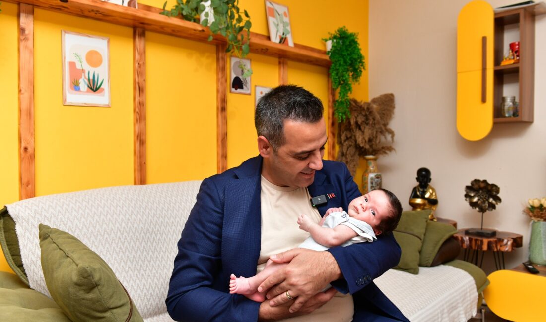 Çiğli Belediyesi, sosyal belediyecilik anlayışıyla hayata geçirdiği “Hoş Geldin Bebek”