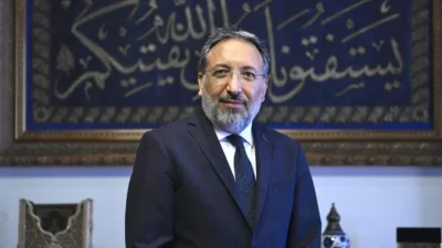 Diyanet İşleri Başkanlığı’na İstanbul Müftüsü Prof. Dr. Safi Arpaguş atandı.


