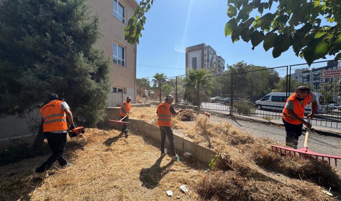 Yeni eğitim-öğretim yılına sayılı günler kala Çiğli Belediyesi, ilçedeki okullarda