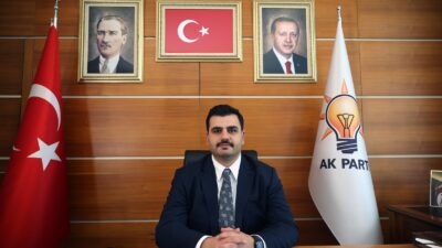 AK Parti Genel Sekreteri ve İzmir Milletvekili Eyyüp Kadir İnan,