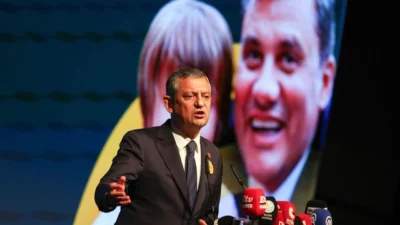 CHP lideri Özgür Özel Ferdi Zeyrek Vakfı Açılış Töreni’nde yaptığı