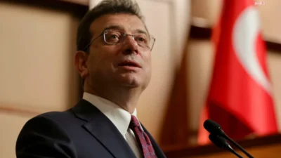 İBB Başkanı'nın diploma usulsüzlüğü iddiasıyla açılan davası 20 Ekim'e ertelendi.