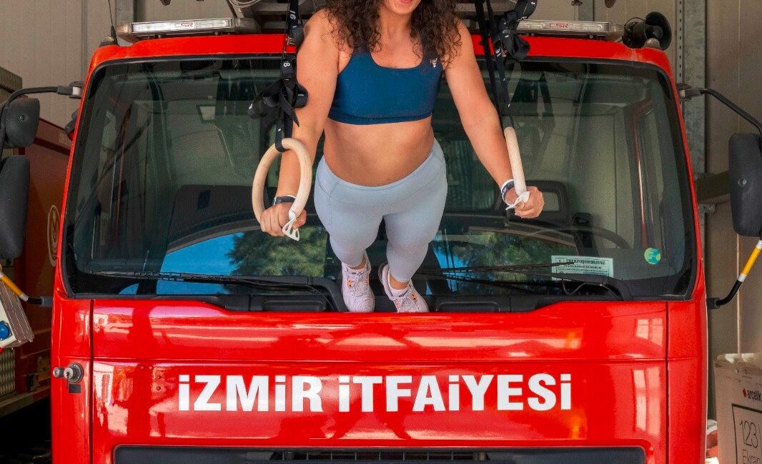 İtfaiye personeli Bahar şimdi Avrupa’da yarışacak İzmir Büyükşehir Belediyesi İtfaiye Dairesi Başkanlığı’nda görevli itfaiye çavuşu Bahar