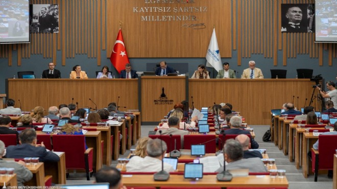 İzmir'in denizde ve karada ulaşım ağını güçlendiren önemli kararlar alındı.