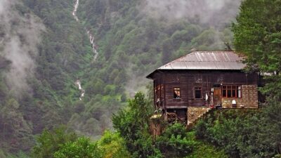 Köydeki baba evinden yazlık daireye kadar ikinci konutlar için "katlamalı