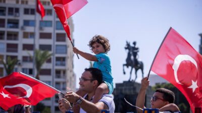 9 Eylül programında Zafer Yürüyüşü, resmi törenler, Türk Yıldızları ve