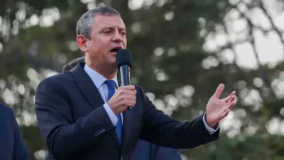 CHP Genel Başkanı Özgür Özel, İzmir'deki kooperatif davasına ilişkin "Arkadaşlarımızı