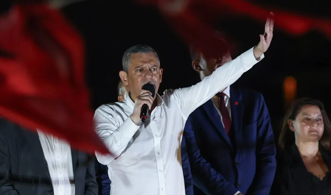 CHP lideri Özgür Özel, Altaylı'yı cezaevinde ziyaret etti. Özel, “Kılıçdaroğlu