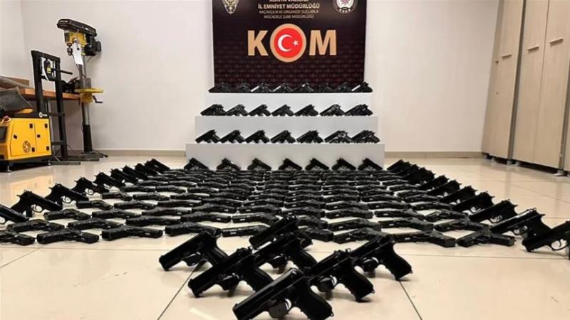 İçişleri Bakanı Ali Yerlikaya, son bir haftada ruhsatsız silah taşıyanlara