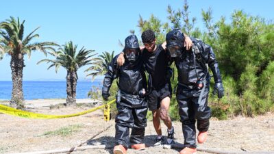 İzmir’in Urla ilçesinde, olası afetlere hazırlık kapsamında geniş katılımlı bir