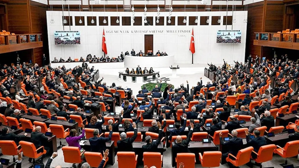 Cumhurbaşkanı Başdanışmanı Mehmet Uçum, ‘Terörsüz Türkiye’ geçiş süreciyle ilgili Meclis’te
