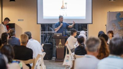 İzmir Büyükşehir Belediyesi’nin başlattığı “İzmir İklim İçin Yurttaş Meclisi” ilk