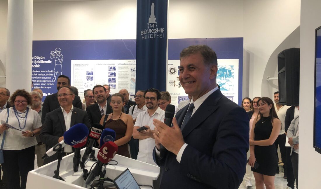 İzmir Büyükşehir Belediye Başkanı Dr. Cemil Tugay, “İz’in Peşinde Kentin