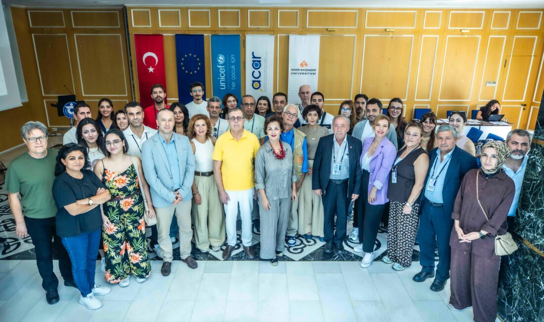 İzmir Gazeteciler Cemiyeti, UNICEF ve Avrupa Birliği iş birliğiyle düzenlenen