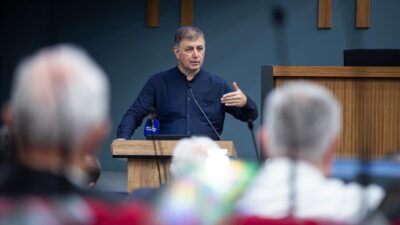 İzmir Büyükşehir Belediye Başkanı Dr. Cemil Tugay, tarihi kent merkezini