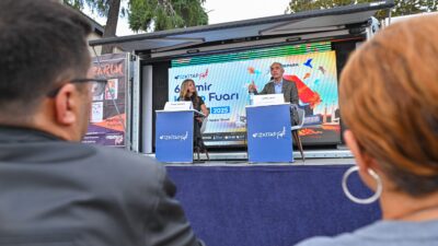 İzmir Büyükşehir Belediyesi'nin ev sahipliğinde, İZKİTAP – 6. İzmir Kitap