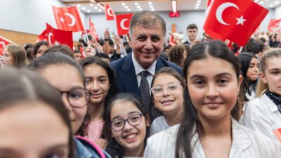 İzmir Büyükşehir Belediye Başkanı Dr. Cemil Tugay, 29 Ekim Cumhuriyet