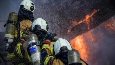 İzmir Büyükşehir Belediyesi İtfaiye Dairesi Başkanlığı bünyesinde görev almaya hak