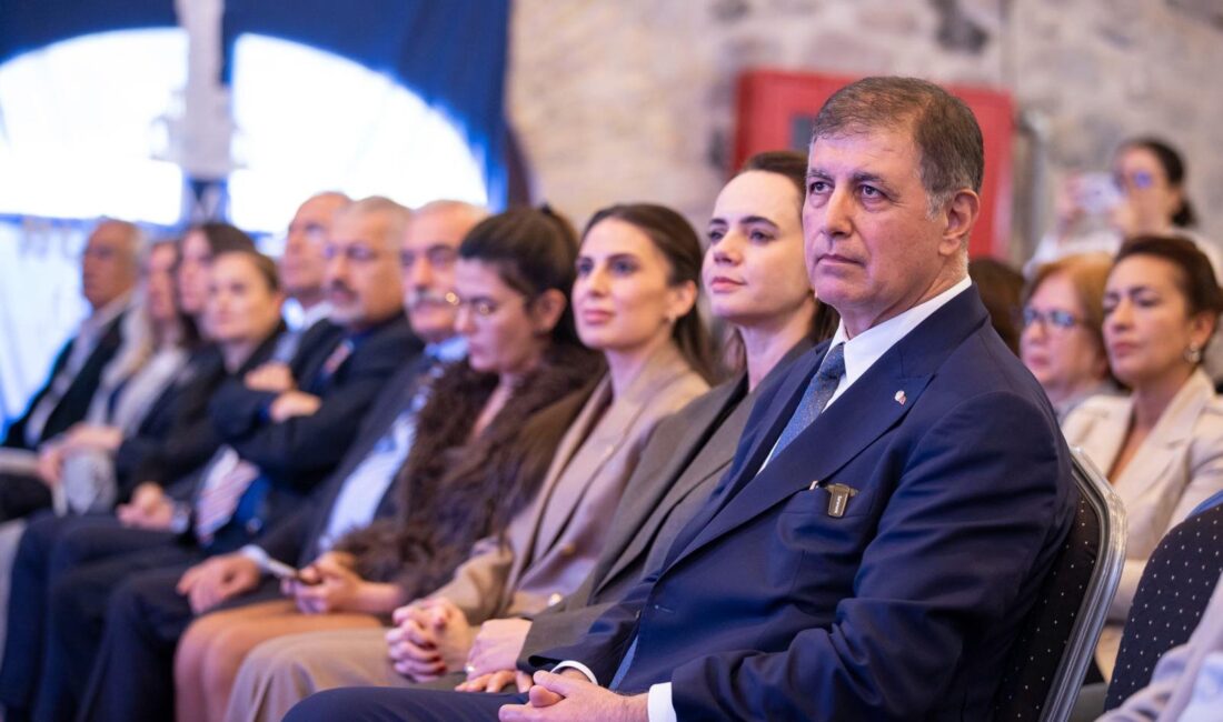 İzmir Büyükşehir Belediye Başkanı Dr. Cemil Tugay, CHP’nin “Her Çocuğun