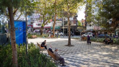 İzmir Büyükşehir Belediyesi, Buca’daki Beyazıt Aykut Parkı’nı kapsamlı bir şekilde