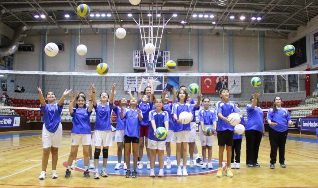 İzmir Büyükşehir Belediyesi’nin kış dönemi spor okullarında kayıtlar devam ediyor.