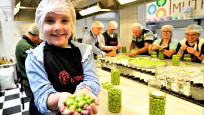 Bornova Belediyesi Tarımsal Hizmetler Müdürlüğü’nün düzenlediği Sağlıklı Gıda Atölyeleri kapsamında