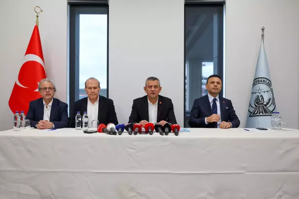 CHP Genel Başkanı Özgür Özel, İspanya ve Belçika ziyaretleri öncesi