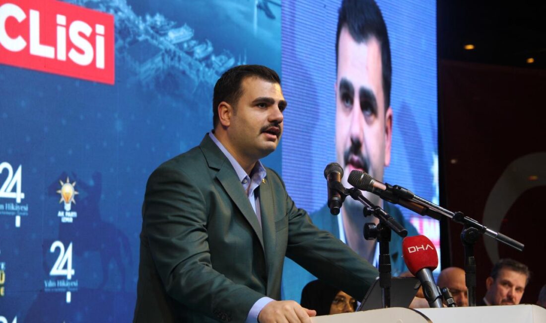 AK Parti Genel Sekreteri Eyyüp Kadir İnan, İzmir İl Danışma