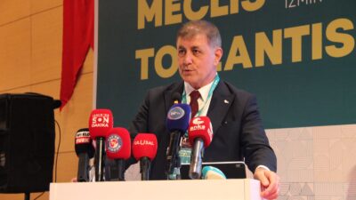 İzmir Büyükşehir Belediye Başkanı Cemil Tugay, su krizinin geldiği kritik