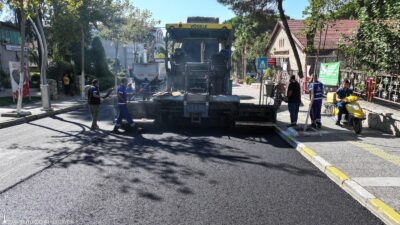 İzmir Büyükşehir Belediyesi, Başkan Dr. Cemil Tugay’ın başlattığı asfalt seferberliğiyle