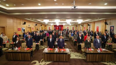 CHP’nin Bolu kampına Kemal Kılıçdaroğlu’na yakınlığıyla bilinen İzmirli üç milletvekili