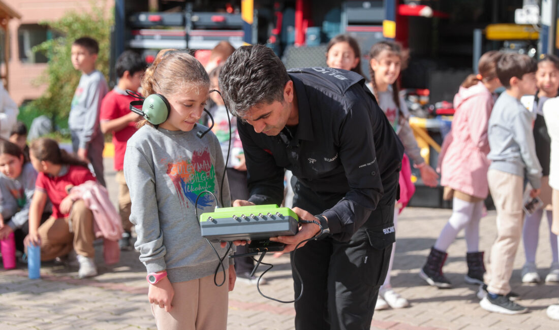 Buca Belediyesi, BUCAKUT ekibiyle okullardan mahallelere, afet farkındalığı eğitimlerini kesintisiz
