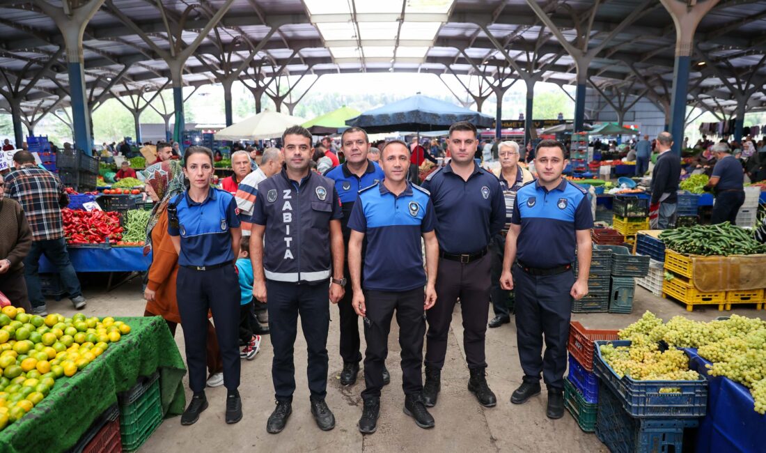 Buca Belediyesi, ilçe genelindeki semt pazarlarında vatandaşların sağlıklı ve güvenli
