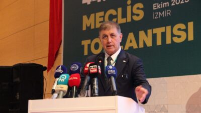 İzmir Büyükşehir Belediye Başkanı ve Türkiye Sağlıklı Kentler Birliği Başkanı