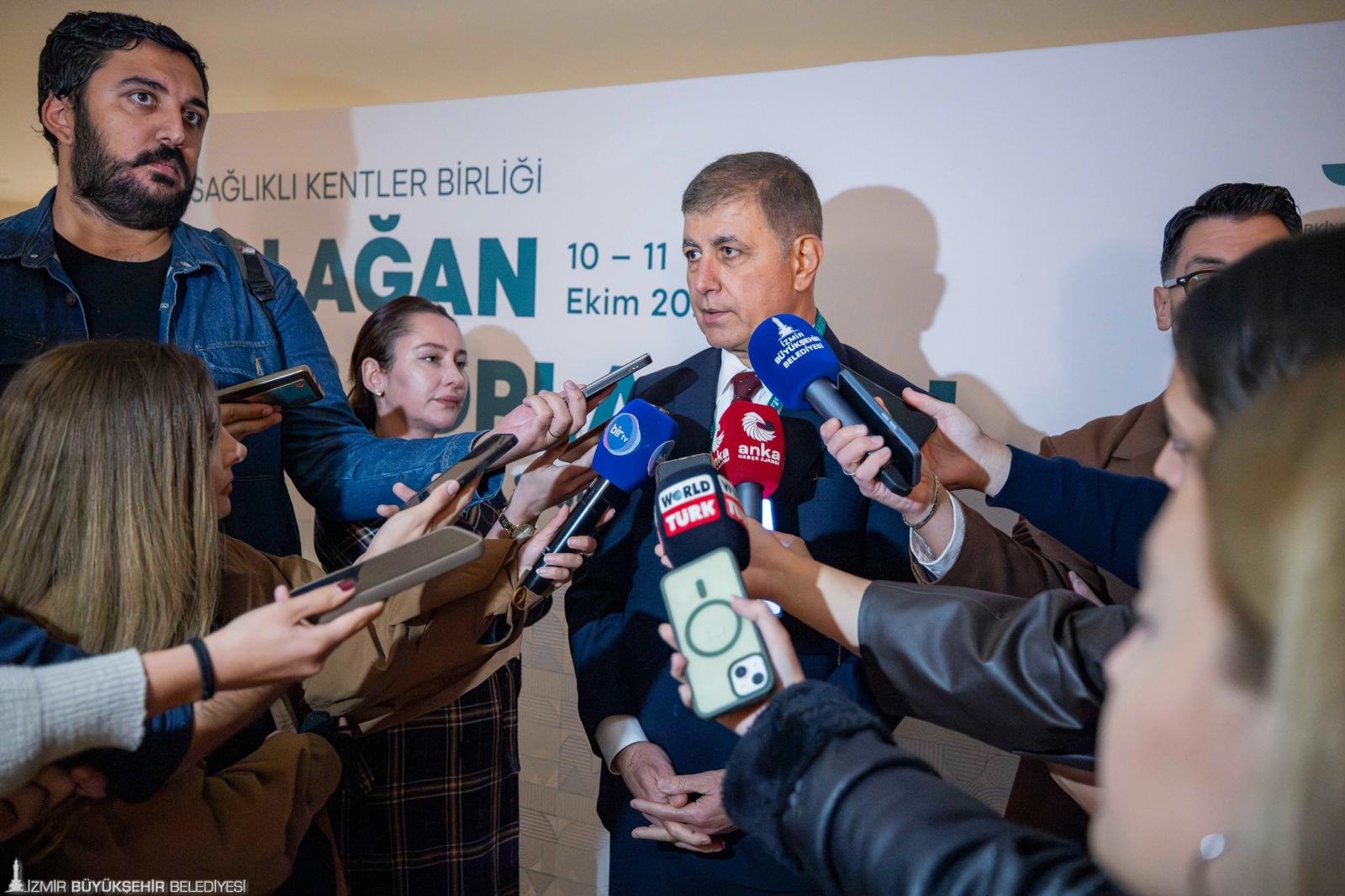 İzmir Büyükşehir Belediye Başkanı Cemil Tugay, Harmandalı’nın uzun süre kullanılmayacağını