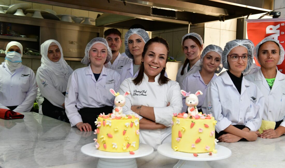 Çiğli Belediyesi’nin başlattığı 300 saatlik pastacılık kursu, katılımcılara kalfalık belgesi