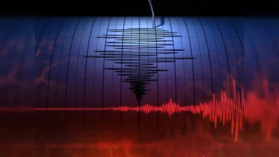 İzmir ve İstanbul dahil geniş bir bölgede hissedilen 6.1 büyüklüğündeki