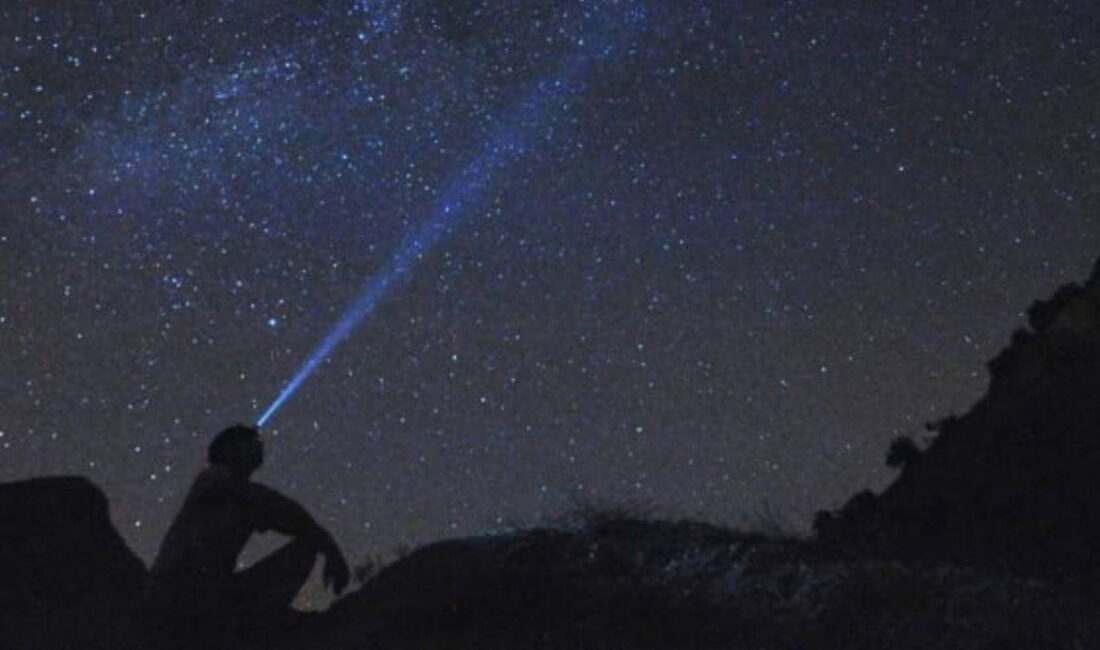 Kuzeybatı yönünde izlenebilecek Drakonid meteor yağmuru, bu gece saat 22.00’de
