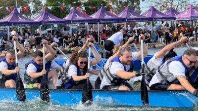 Dragon Tekne Yarışları nefes kesti İzmir Büyükşehir Belediyesi’nin birimleri, bu yıl üçüncüsü düzenlenen Dragon Tekne