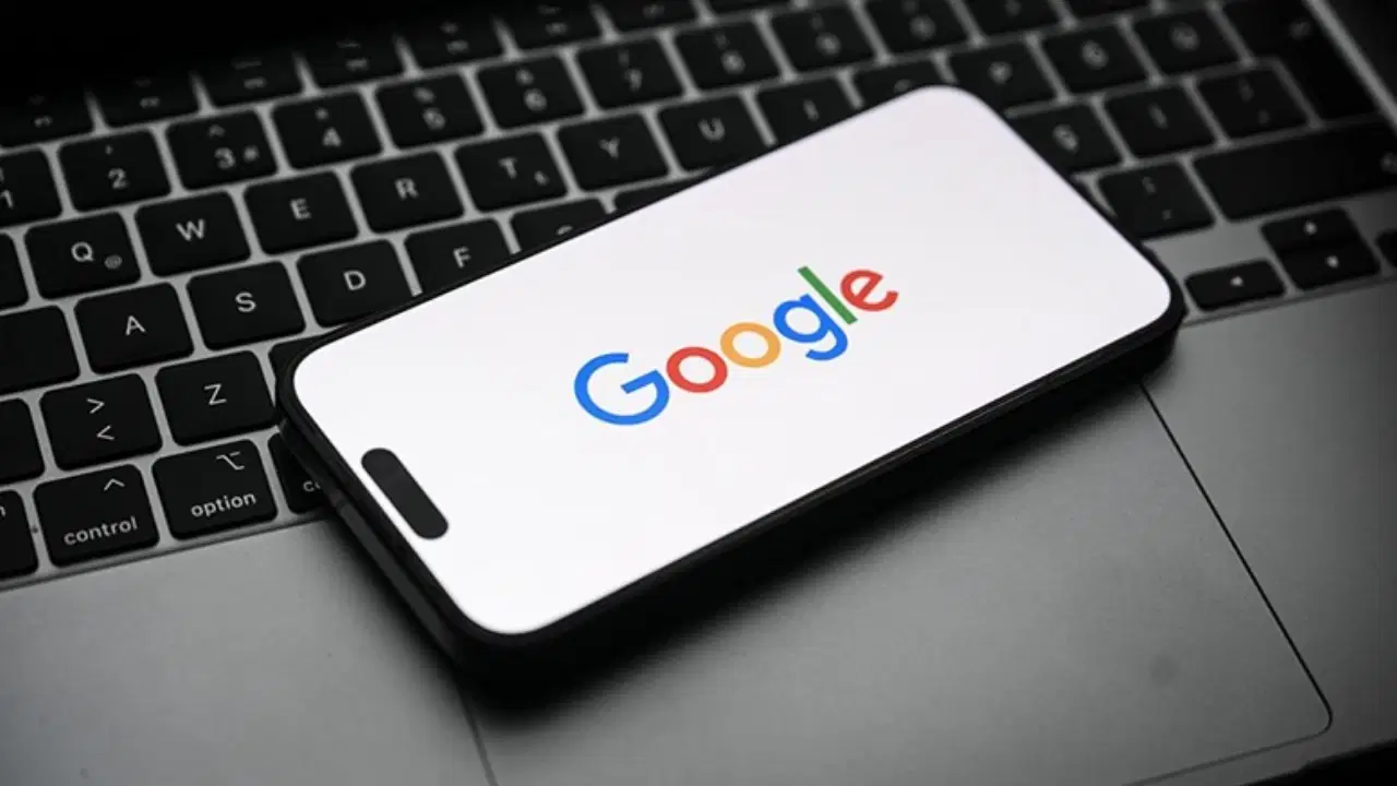 Google’ın yaptığı açıklamaya göre, Oracle’ın E‑Business Suite altyapılarına düzenlenen siber