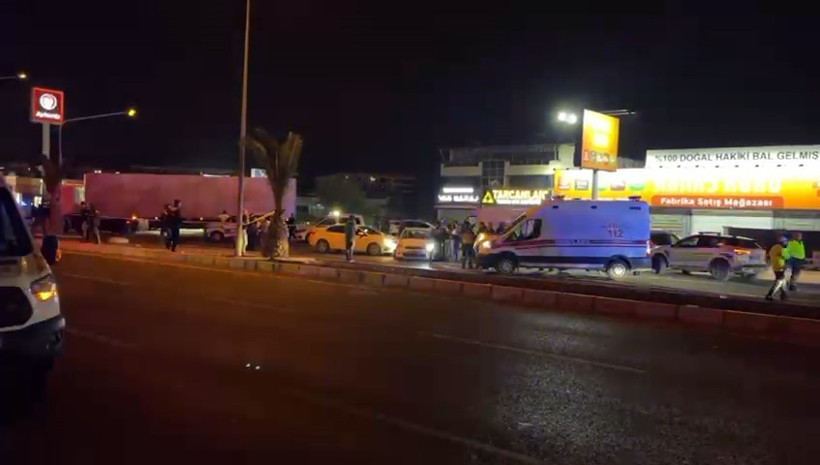 Balıkesir'de bir kişi, gasp ettiği araçla kaçarken ateş rastgele ateş