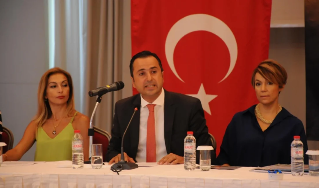 İnciraltı mağdurlarından “planlarda gecikme” tepkisi: “Her gün, bir yıl gibi geçiyor!” İnciraltı Gelişim Derneği Başkanı Karabulut, “Planların hâlâ tamamlanmaması, hem mülk