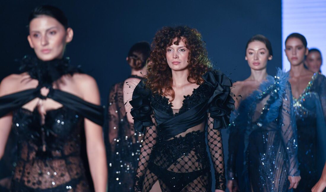 İzmir ev sahipliğinde düzenlenen Fashion Prime Fuarı, 22-24 Ekim’de sektörün